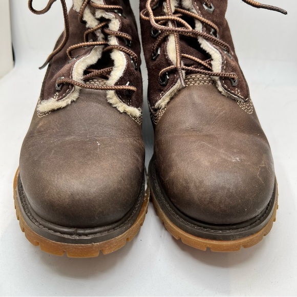 Timberland Womens Boots SZ 7 Brown Waterproof Fold Down Teddy Fleece. - Picture 6 of 12
